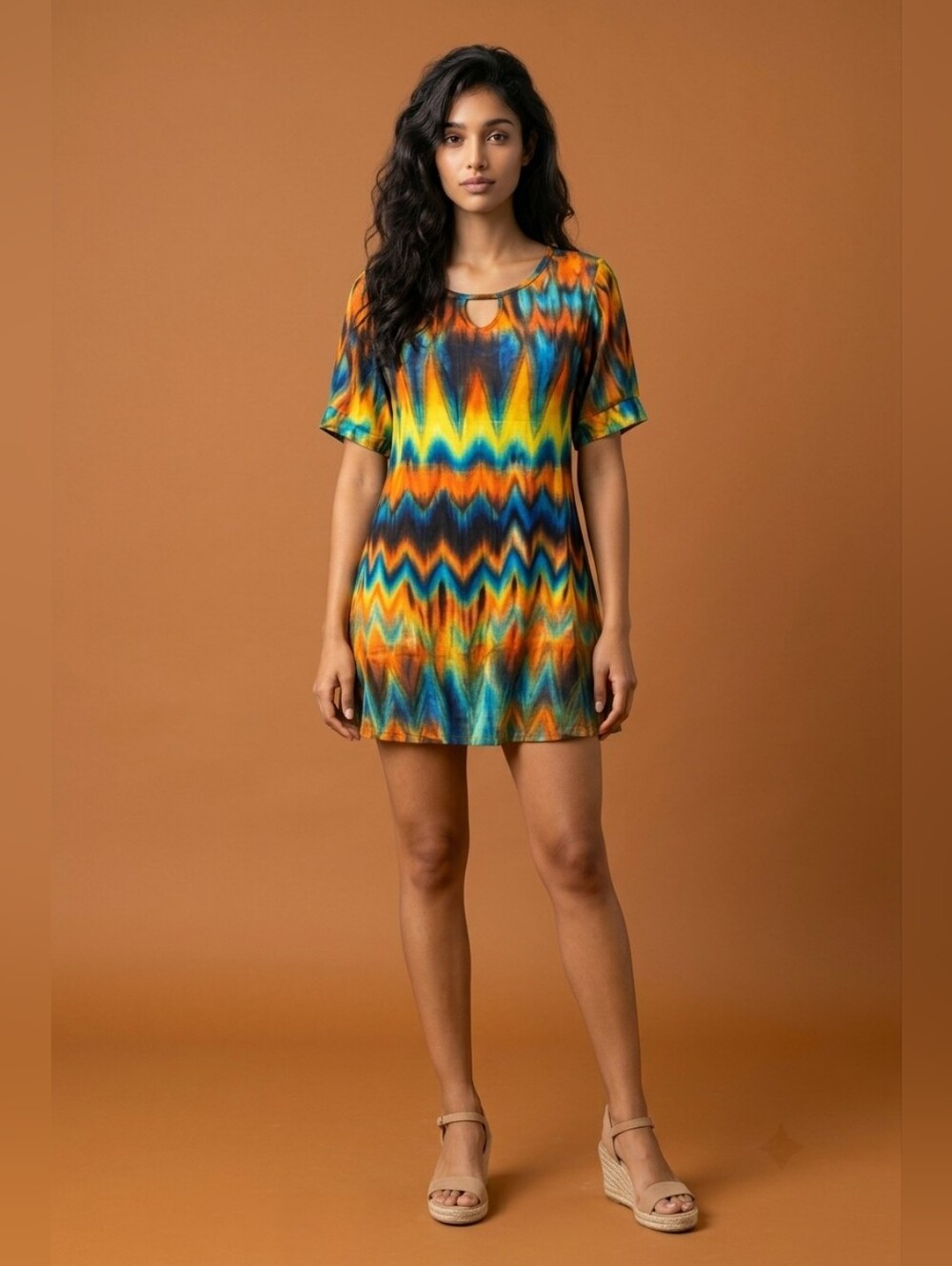 New DIRECTIONS AZTEC TRIBAL TROPICAL ABSTACT FITTED TUNIC SIZE SMALL